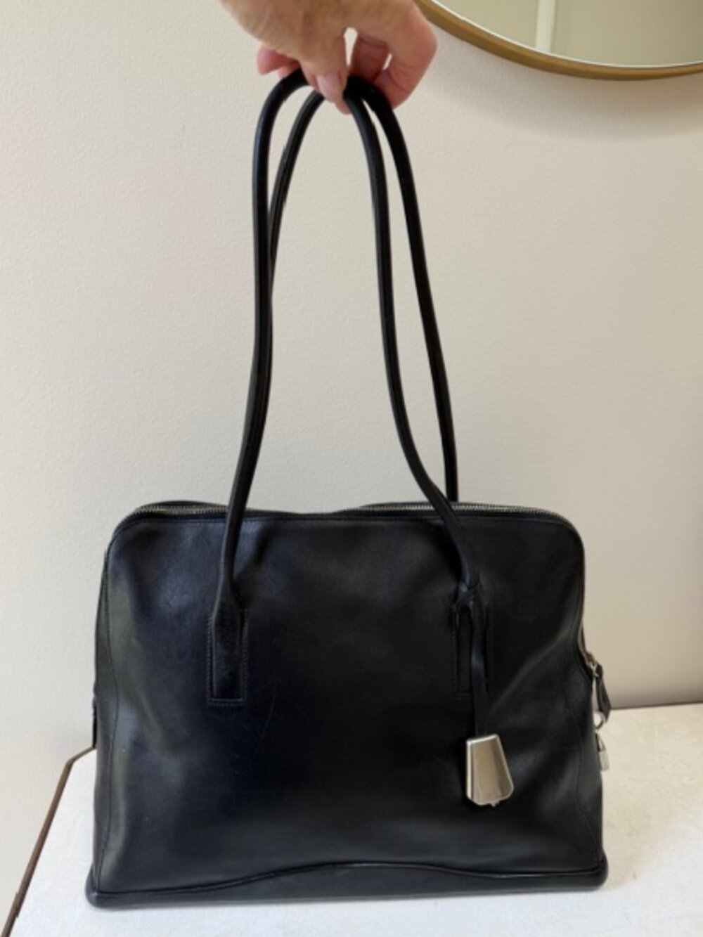 VINTAGE PRADE BLACK LEATHER TOTE BAG WITH LOCK
